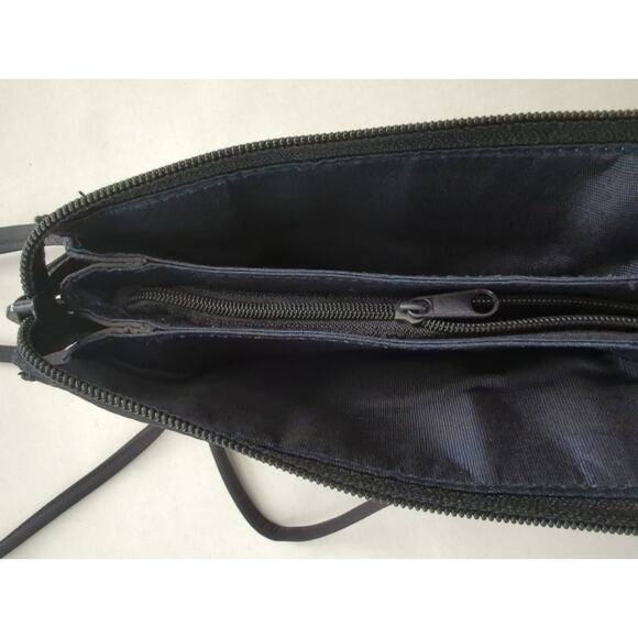 Easentials by Etienne Aigner Black Leather/ Textile Shoulder Crossbody & Wallet - Picture 8 of 10